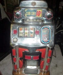 Jennings Light-up Chinese Front Club Chief 10 cent  Antique Slot Machine