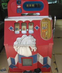 1930’s Mills Novelty Horse Head Bonus Slot Machine