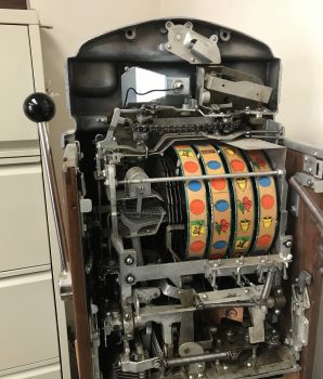 Buckaroo 25 cent Rare 4 Reel Slot Machine