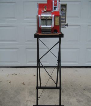 1930s Mills Antique Folding Slot Machine Stand