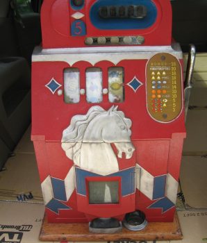 1930’s Mills Novelty Horse Head Bonus Slot Machine