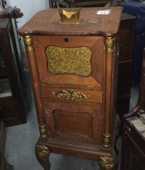 Caille Bros Cail-O-Scope Oak Cabinet Case 1900s